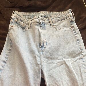 Old Navy Women's Light Blue Straight Leg Jeans